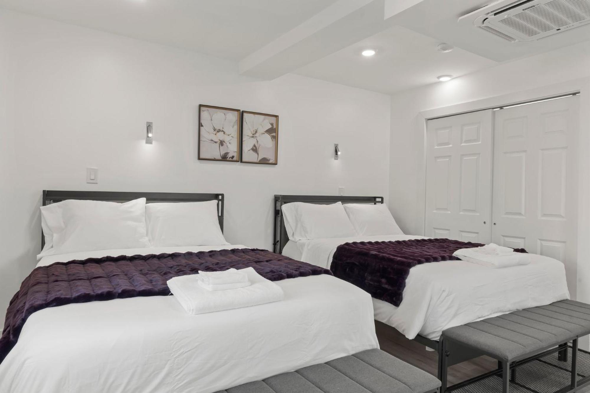 New Season Royals, Airport West Hotel Chester Phòng bức ảnh